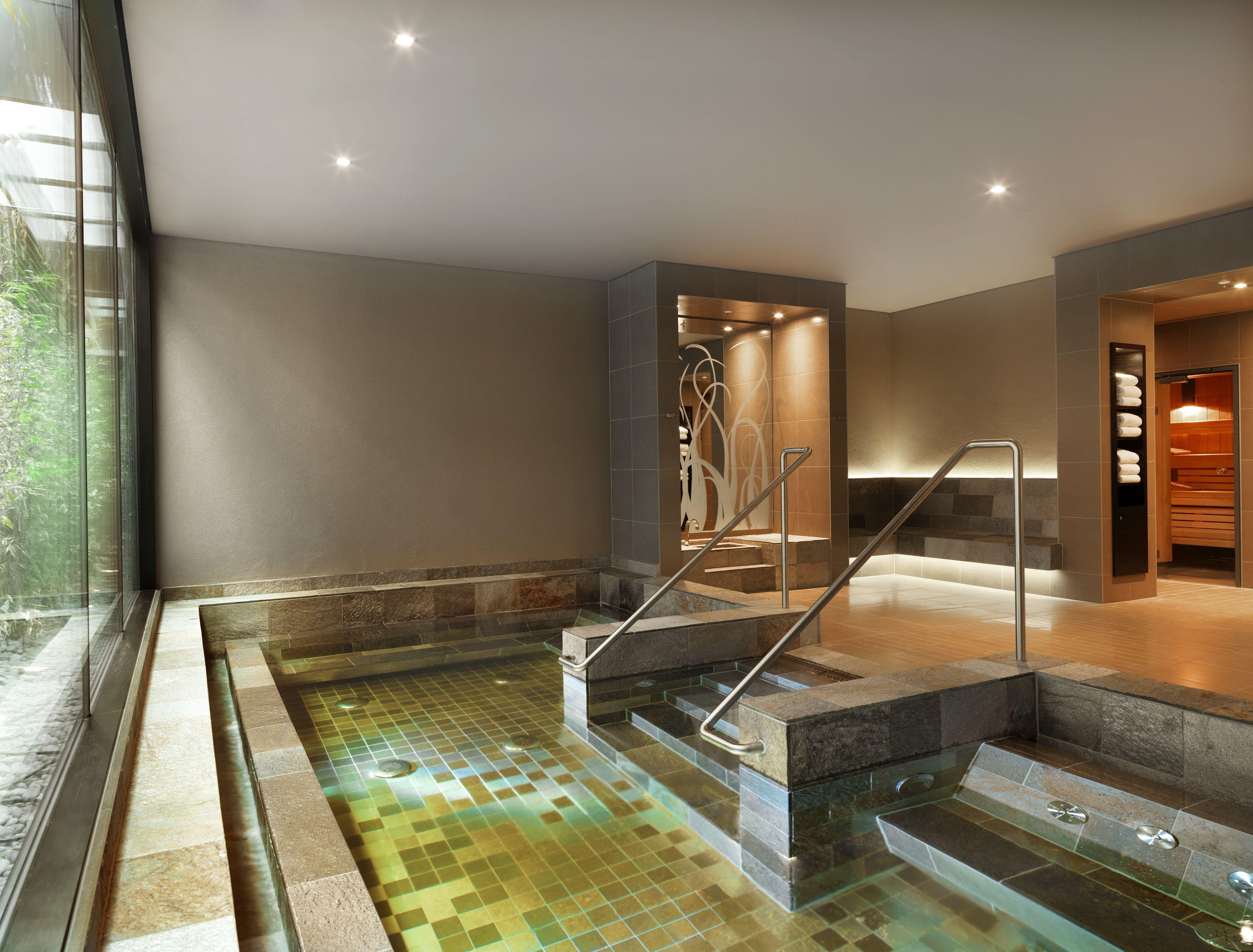 Hyatt Regency Dusseldorf — Foto 2